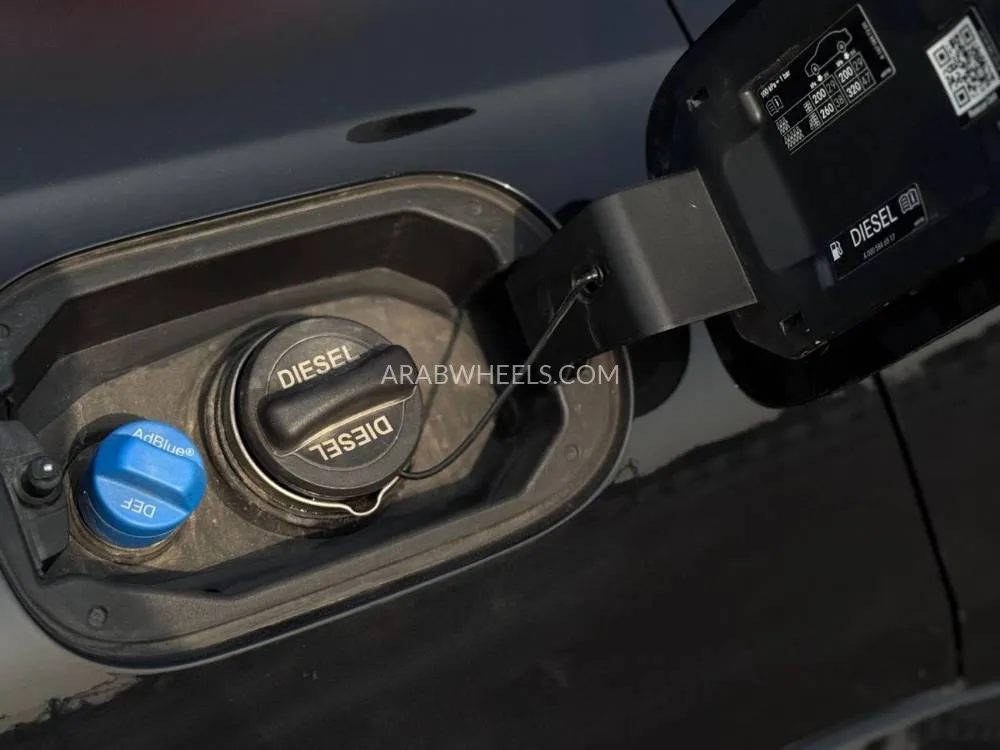 Mercedes Benz GLE Class 2020 for Sale in Dubai Image-17