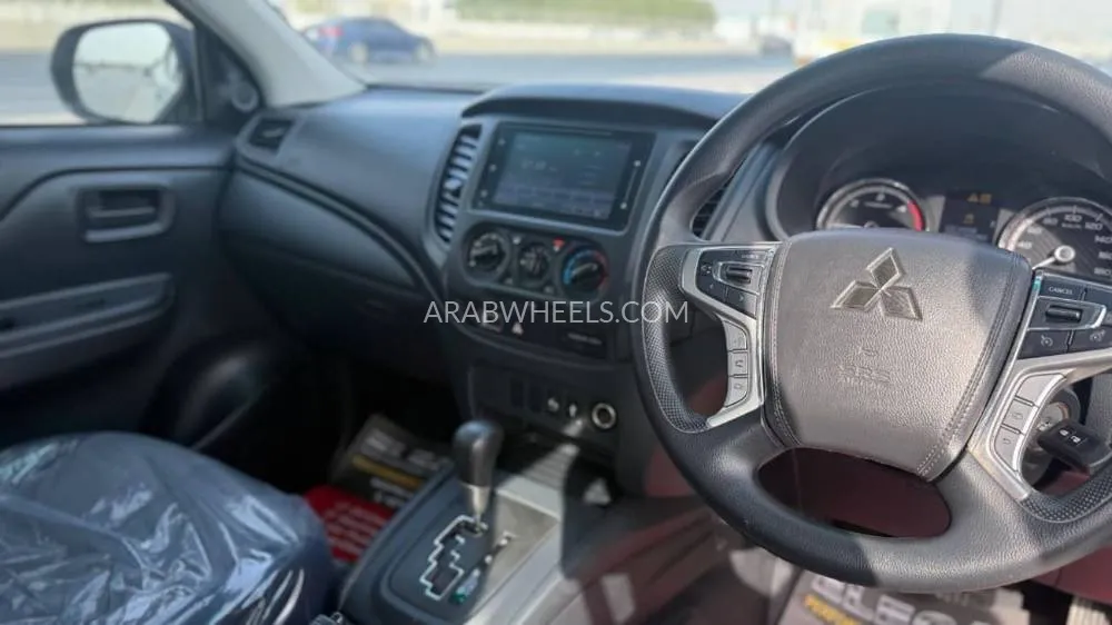 Mitsubishi Triton 2023 for Sale in Dubai Image-14