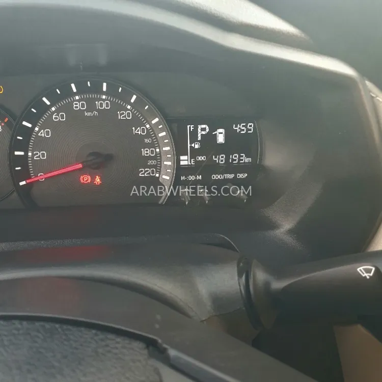 Toyota Yaris 2024 for Sale in Sharjah Image-4