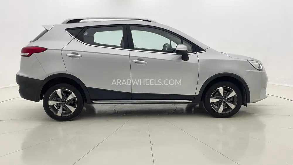 JAC S3 2023 for Sale in Dubai Image-2