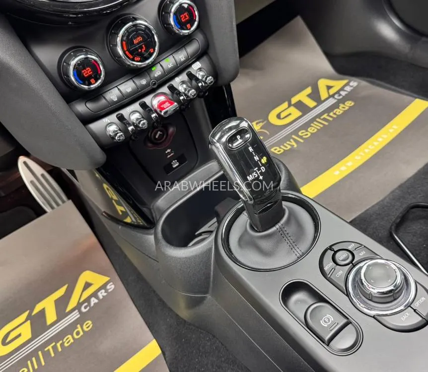 Mini Cooper 2024 for Sale in Dubai Image-26