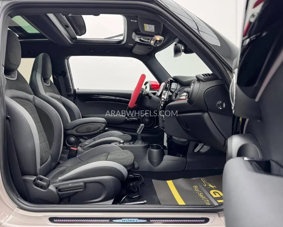 Mini Cooper 2024 for Sale in Dubai Image-28