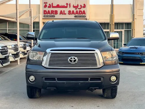 Toyota Tundra 2011