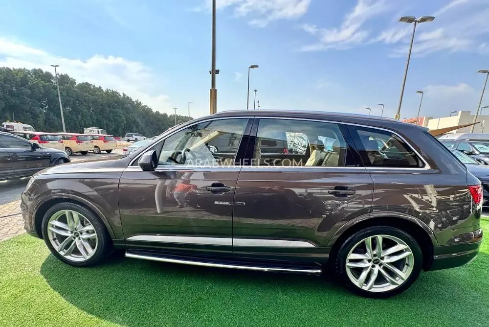 Audi Q7 2016 for Sale in Sharjah Image-7
