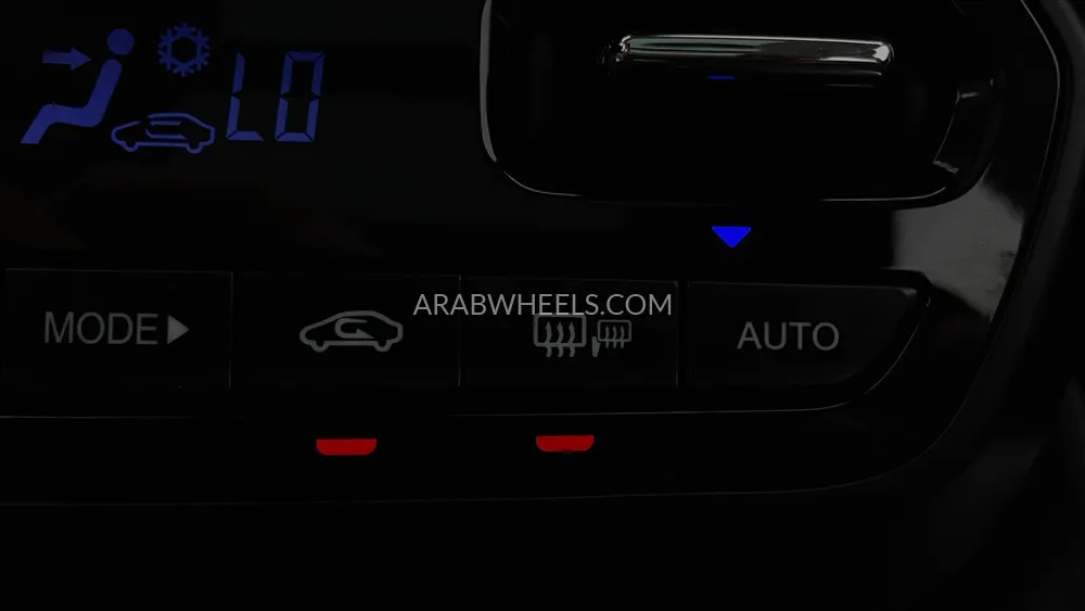 Chevrolet Groove 2023 for Sale in Dubai Image-40