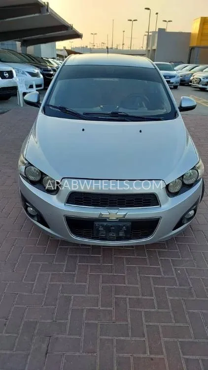Chevrolet Sonic 2014 for Sale in Sharjah Image-16