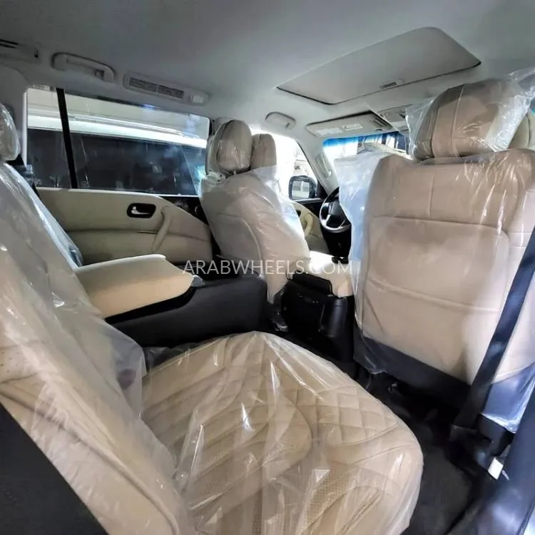 Infiniti QX80 2021 for Sale in Sharjah Image-8
