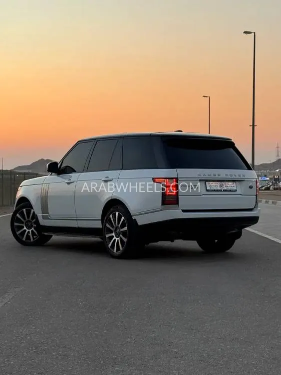 Land Rover Range Rover 2015 for Sale in Abu Dhabi Image-2
