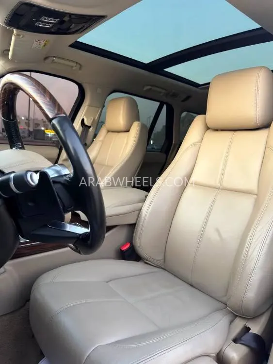 Land Rover Range Rover 2015 for Sale in Abu Dhabi Image-3