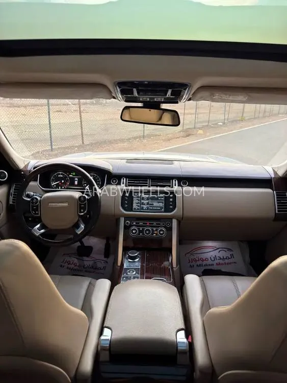 Land Rover Range Rover 2015 for Sale in Abu Dhabi Image-5