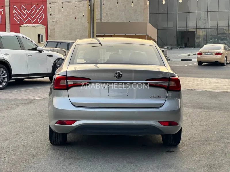 MG 1.5 AT COM 2024 for Sale in Sharjah Image-4