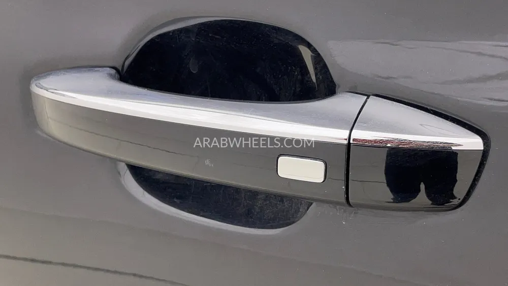 إم جي RX8 2023 for Sale in دبي Image-47