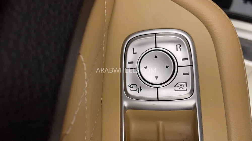 إم جي RX8 2023 for Sale in دبي Image-48