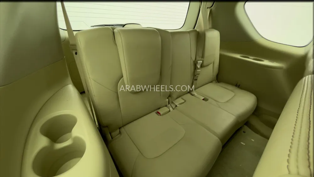 Nissan Patrol 2018 for Sale in Dubai Image-45