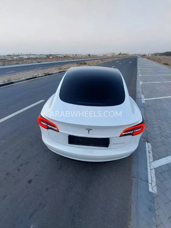 تسلا موديل 3 2021 for Sale in الشارقة Image-7