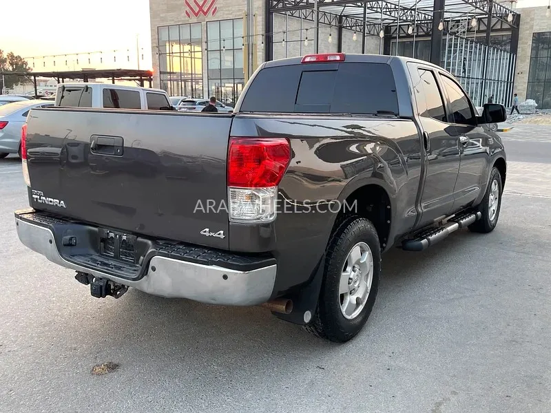 Toyota Tundra 2011 for Sale in Sharjah Image-4