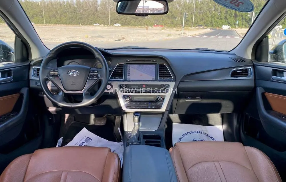 Hyundai Sonata 2016 for Sale in Sharjah Image-12