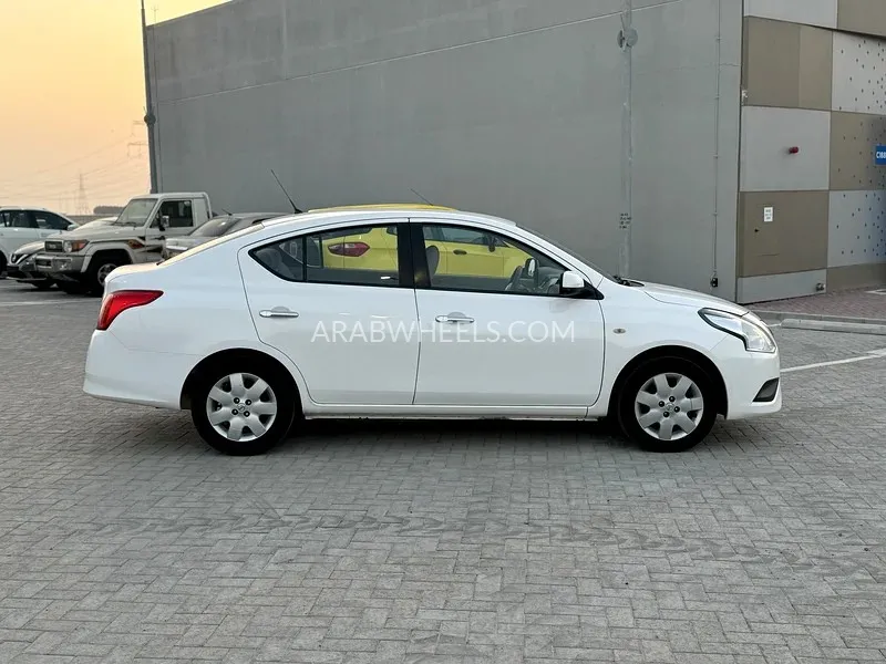 Nissan Sunny 2022 for Sale in Abu Dhabi Image-4