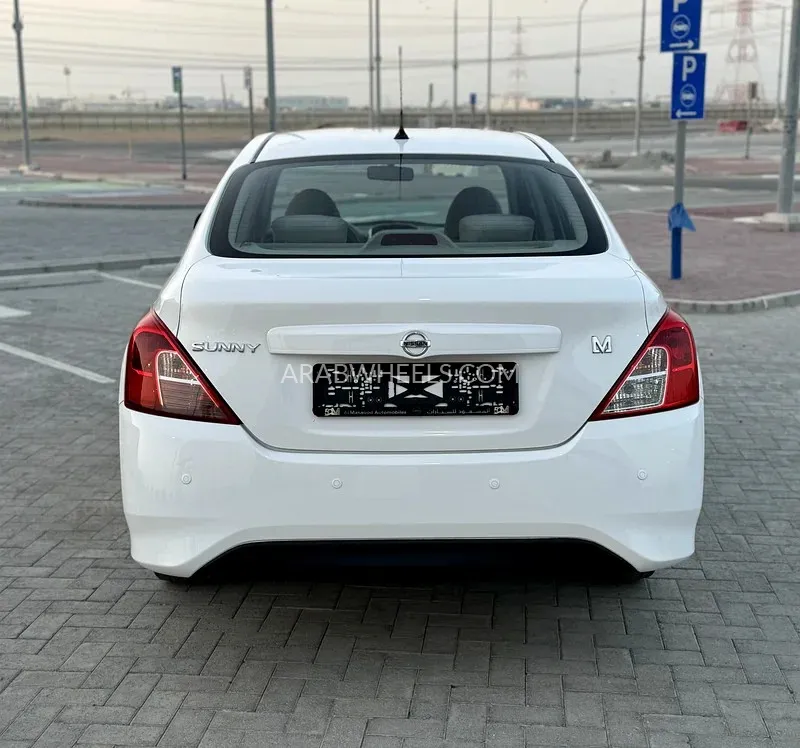 Nissan Sunny 2022 for Sale in Abu Dhabi Image-7