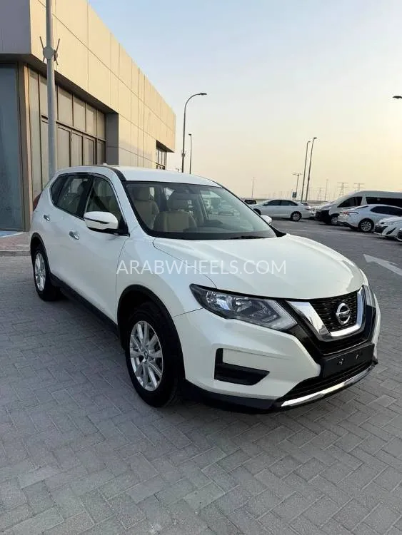 Nissan X-Trail 2018 for Sale in Abu Dhabi Image-7