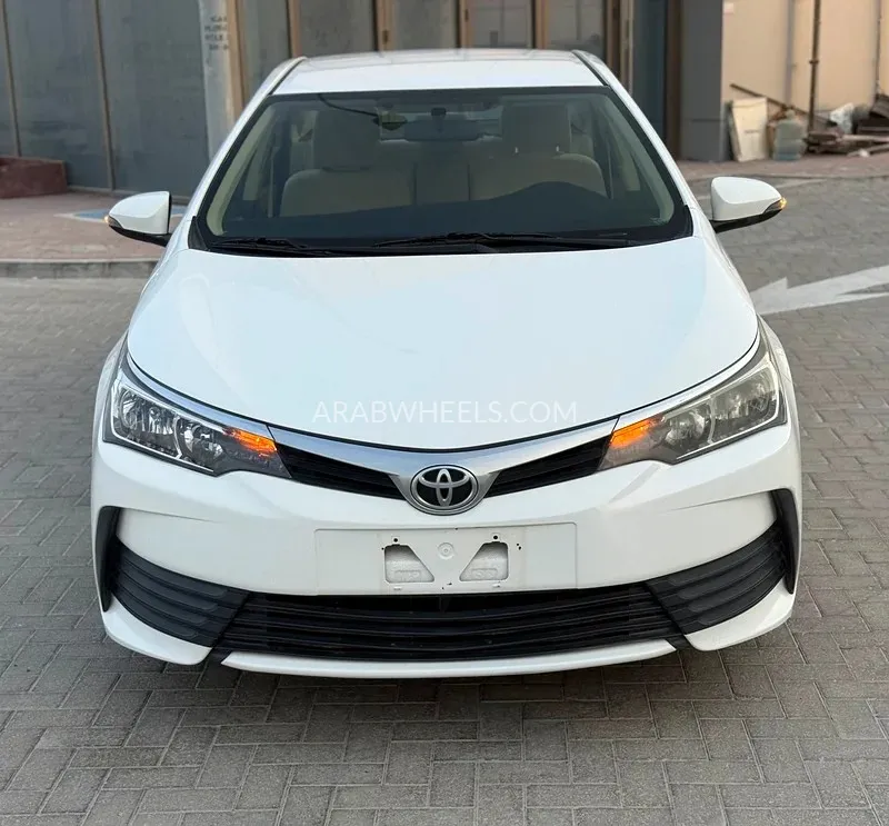 Toyota Corolla 2019 for Sale in Abu Dhabi Image-2