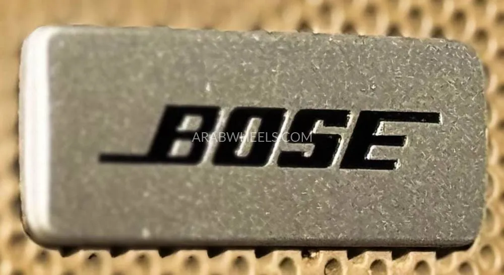 GMC Yukon XL 2020 for Sale in Sharjah Image-17