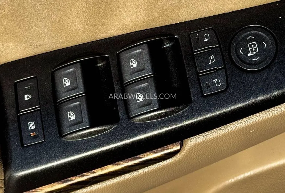 GMC Yukon XL 2020 for Sale in Sharjah Image-20