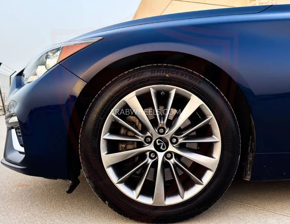 إنفينيتي Q50 2023 for Sale in الشارقة Image-20