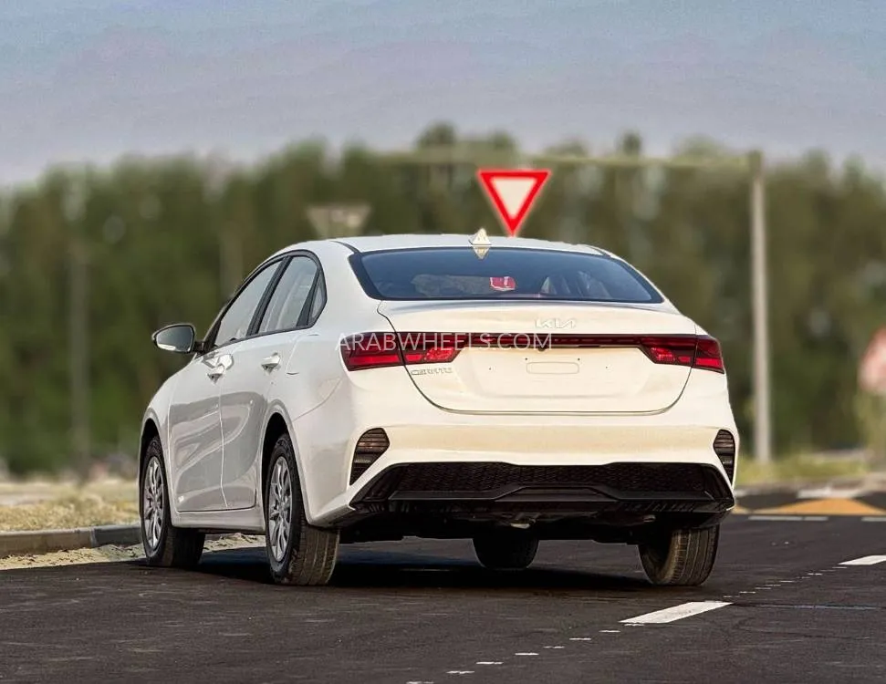كيا سيراتو 2023 for Sale in الشارقة Image-4