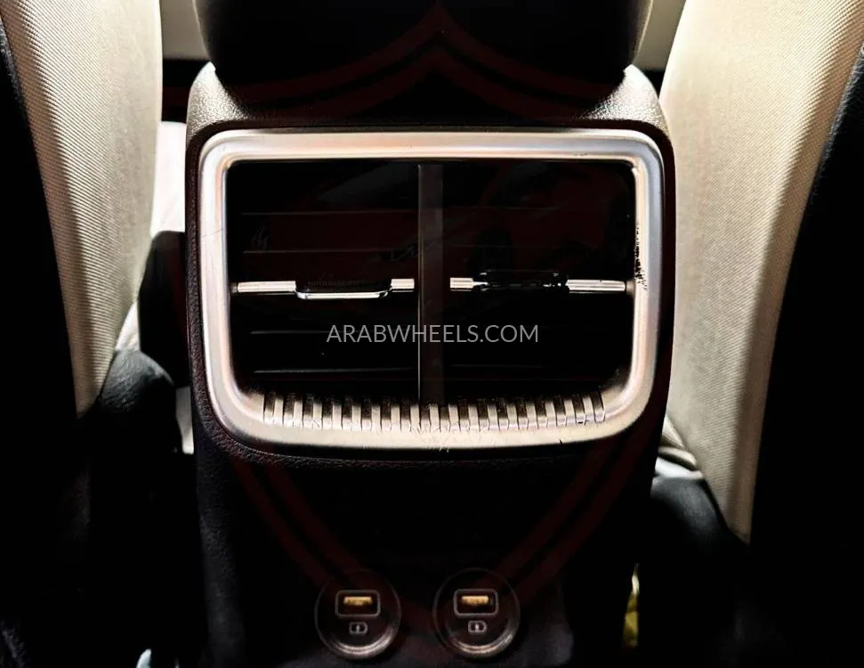 Kia K5 2023 for Sale in Sharjah Image-11