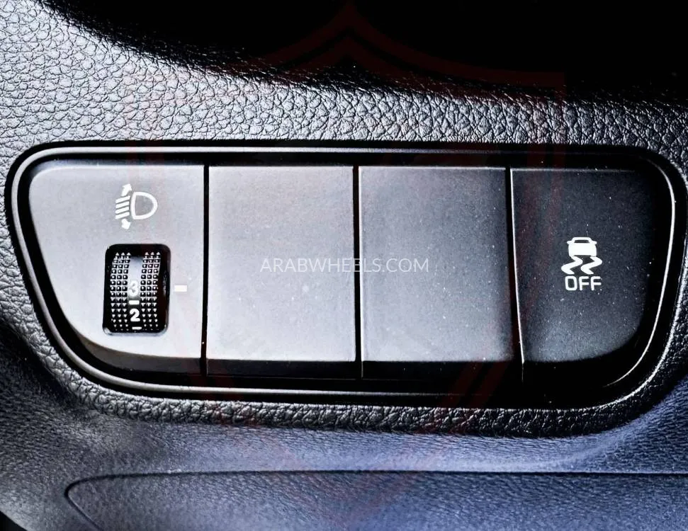 Kia Seltos 2020 for Sale in Sharjah Image-17