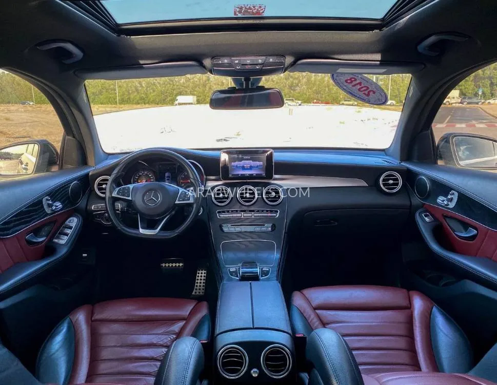 Mercedes Benz GLC Class 2018 for Sale in Sharjah Image-12