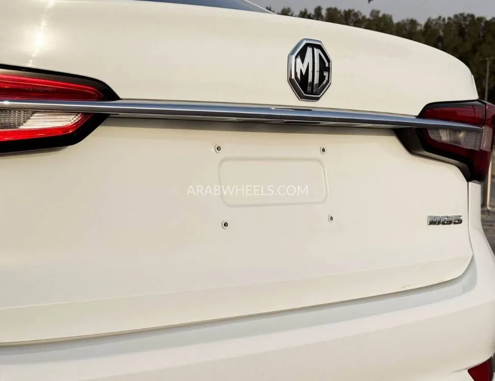 MG 1.5 AT COM 2022 for Sale in Sharjah Image-7