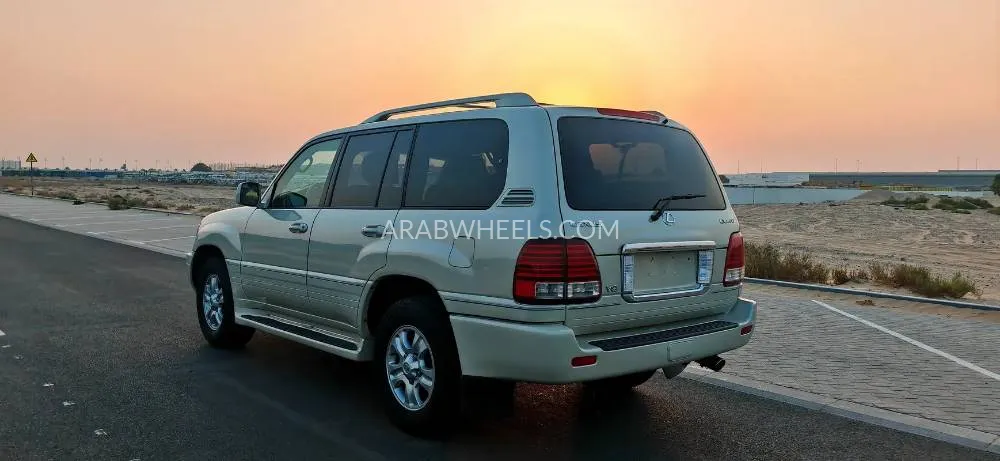 Lexus LX 2004 for Sale in Sharjah Image-5