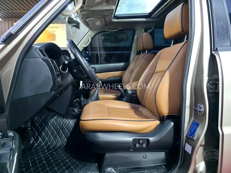 Nissan Patrol 2020 for Sale in Ajman Image-35