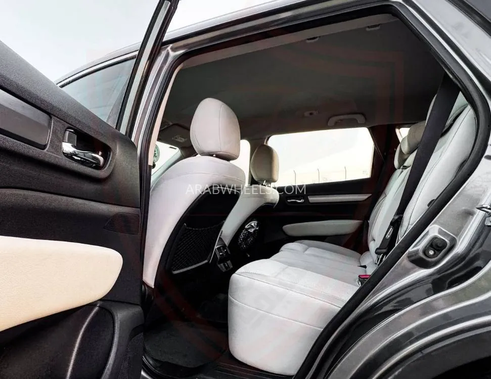Renault Koleos 2021 for Sale in Sharjah Image-10