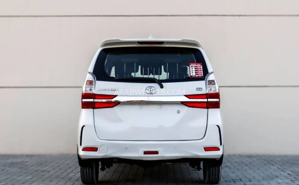 Toyota Avanza 2020 for Sale in Sharjah Image-4