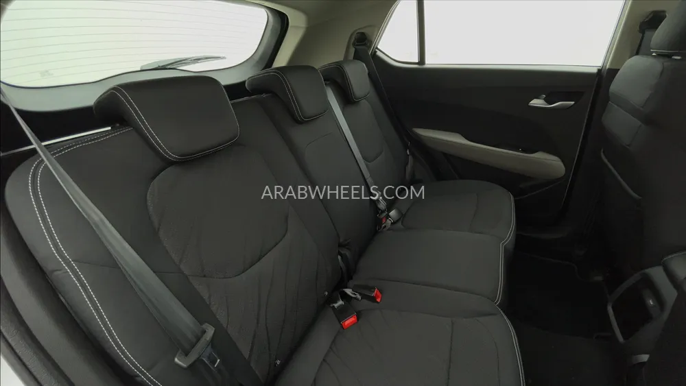 Chevrolet Groove 2025 for Sale in Dubai Image-24