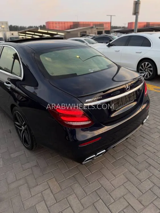 مرسيدس بنز كلاس E 2018 for Sale in الشارقة Image-17