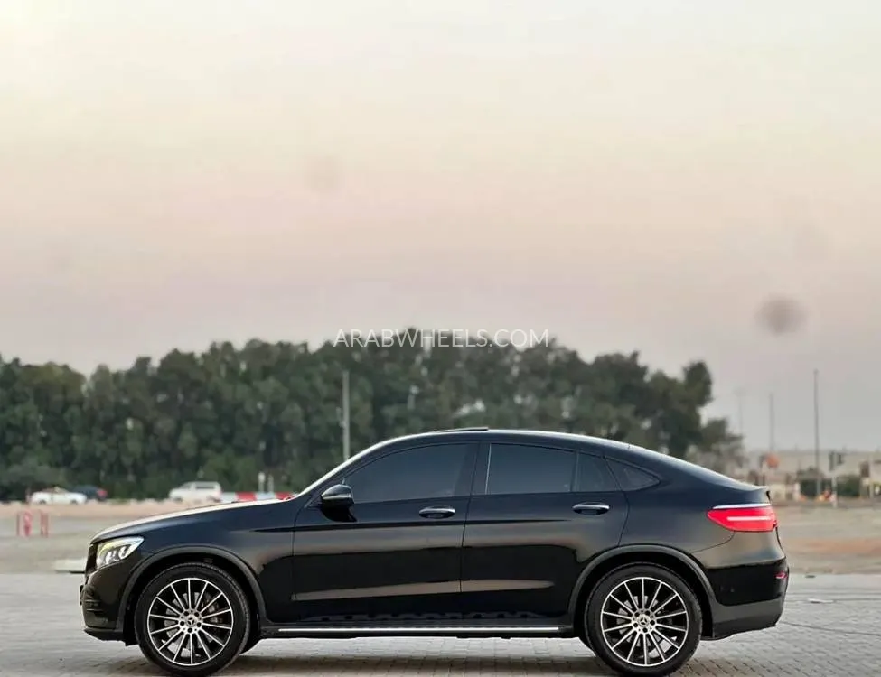Mercedes Benz GLC Class 2018 for Sale in Sharjah Image-7