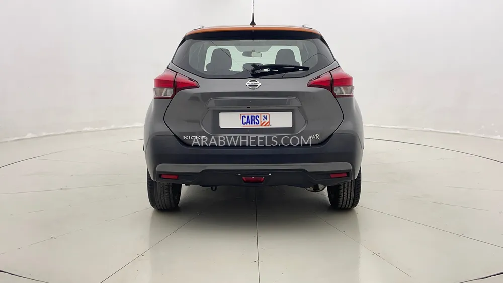 Nissan Kicks 2019 for Sale in Dubai Image-4