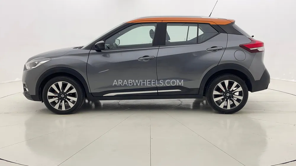 Nissan Kicks 2019 for Sale in Dubai Image-6