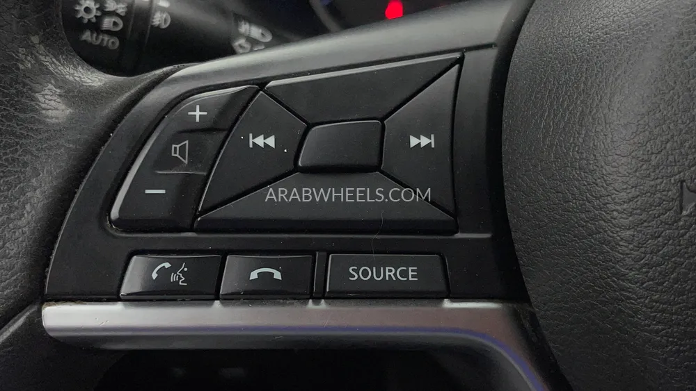 Nissan Kicks 2019 for Sale in Dubai Image-34