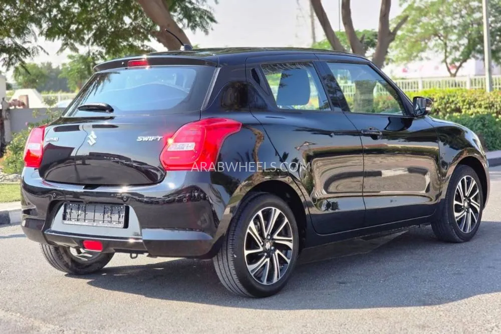 Suzuki Swift 2023 for Sale in Dubai Image-11