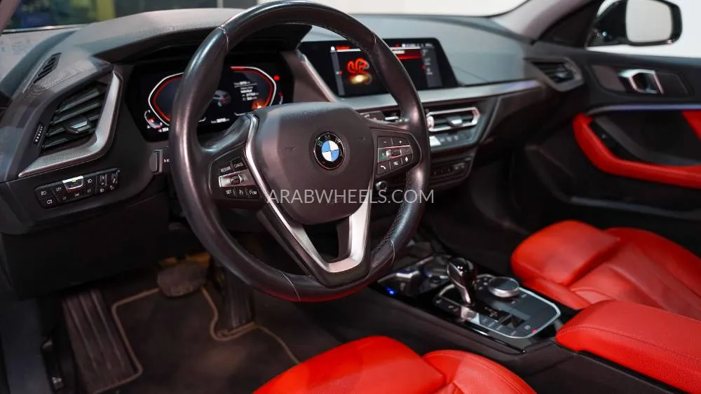 بي إم دبليو الفئة الأولى 2023 for Sale in أبو ظبي Image-5