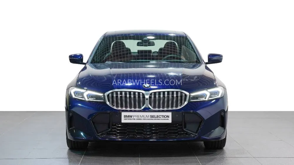 بي إم دبليو الفئة الثالثة 2025 for Sale in أبو ظبي Image-2