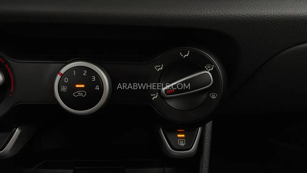 كيا بيكانتو 2020 for Sale in دبي Image-30