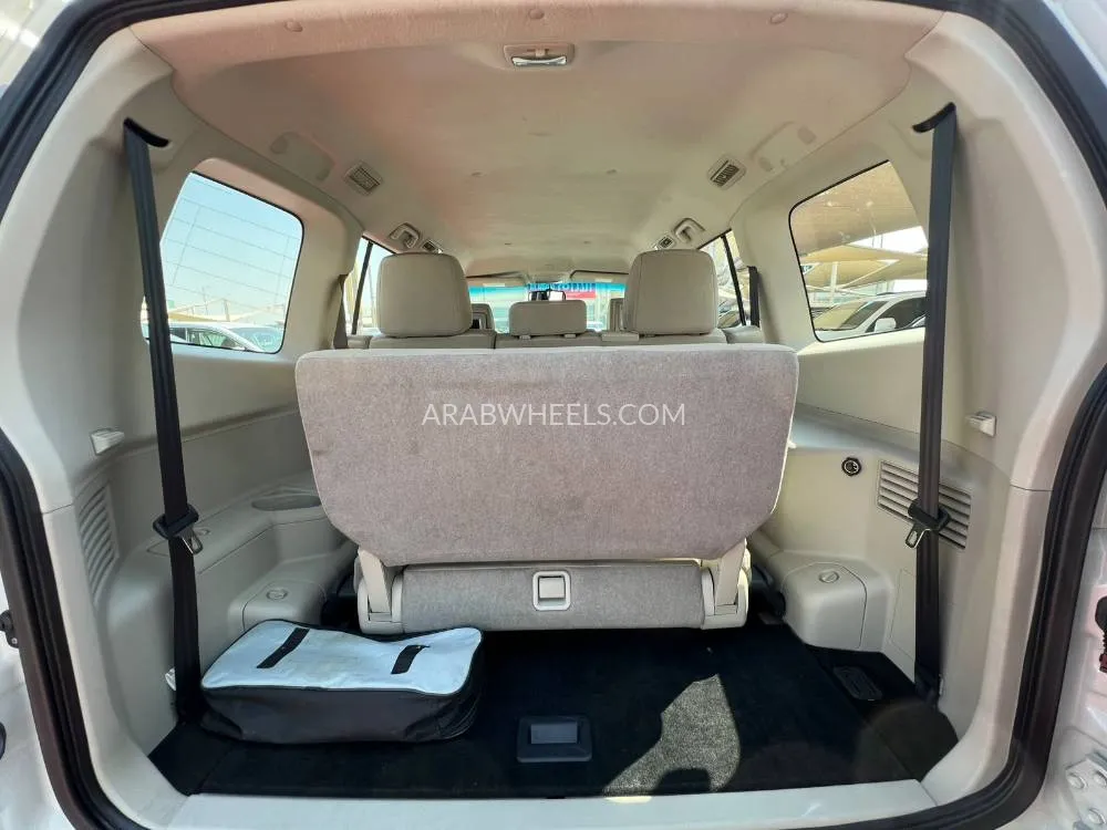 ميتسوبيشي باجيرو 2016 for Sale in الشارقة Image-16