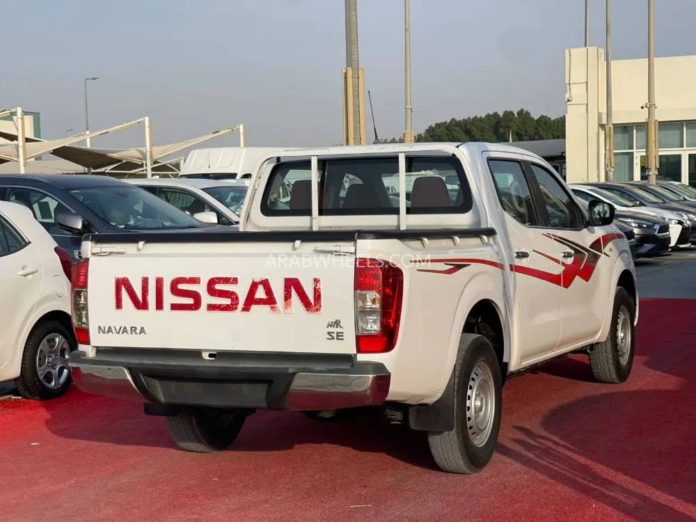 Nissan Navara 2019 for Sale in Sharjah Image-7