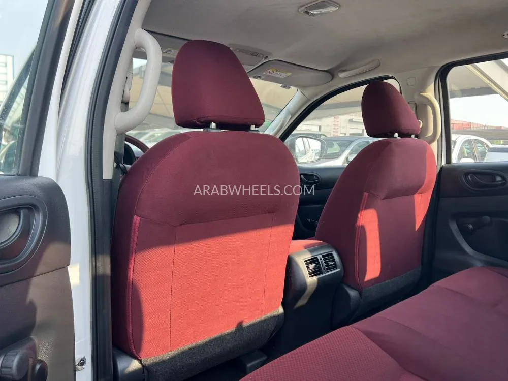 Nissan Navara 2020 for Sale in Sharjah Image-12